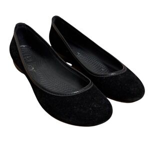 Crocs Lily‎ Velvet Flats Women Size 9 Suede Classic Comfort Normcore Office
